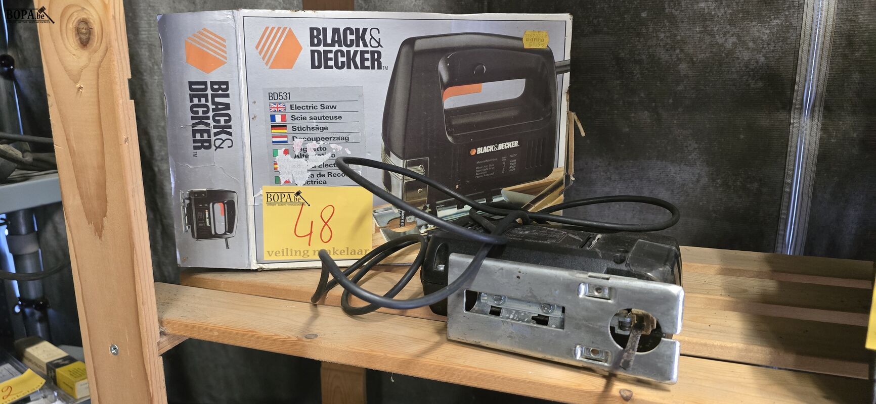 Decoupeerzaag Black en Decker – foto 2 – kavel bij BOPA Auctions, Ieper