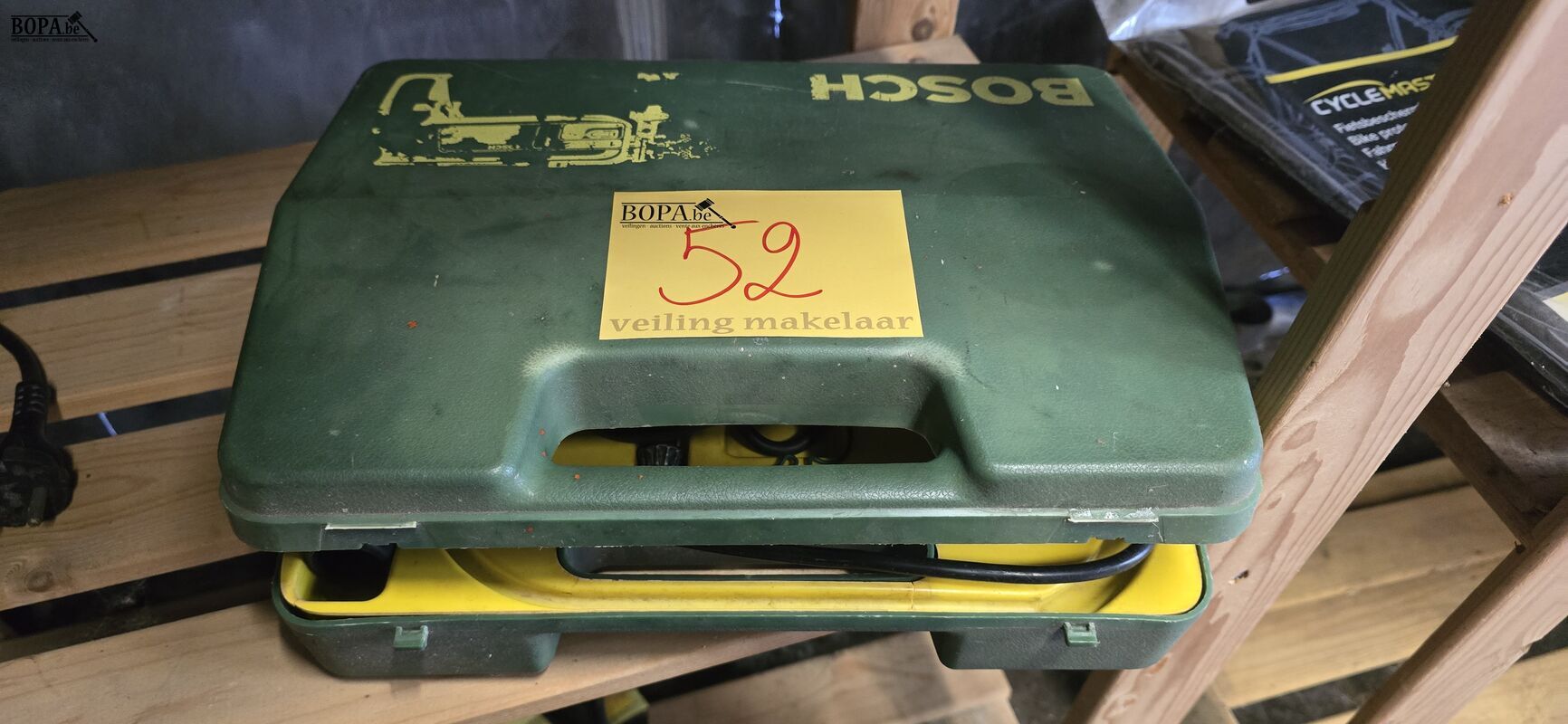 Boormachine Bosch in koffer – foto 2 – kavel bij BOPA Auctions, Ieper