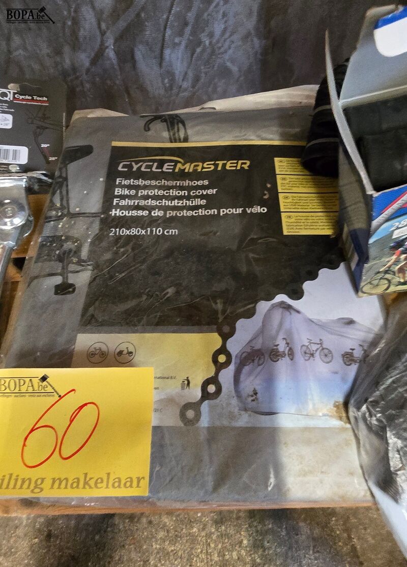 Fiets accessoires 6 stuks – foto 8 – kavel bij BOPA Auctions, Ieper