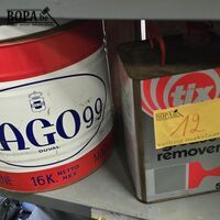 Vintage blikken tonnen – kavel bij BOPA Auctions, Ieper