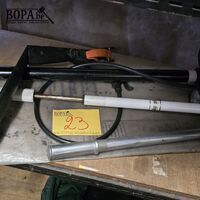 Lot fietspompen + spatbord – kavel bij BOPA Auctions, Ieper