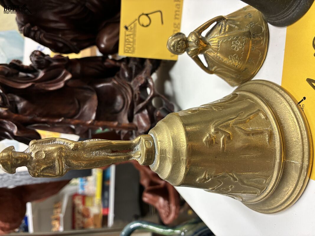 Lot tafelbellen - 3 stuks – foto 5 – kavel bij BOPA Auctions, Ieper