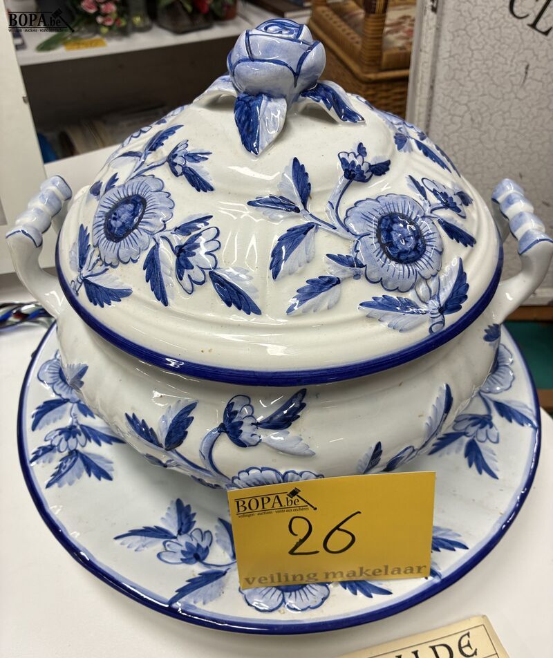 Vintage keramieken soepterrine met schotel – foto 2 – kavel bij BOPA Auctions, Ieper
