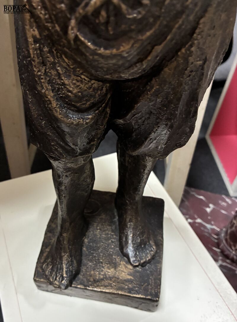 Vebronsd beeld staande jongen - get. Geert Kunen – foto 5 – kavel bij BOPA Auctions, Ieper