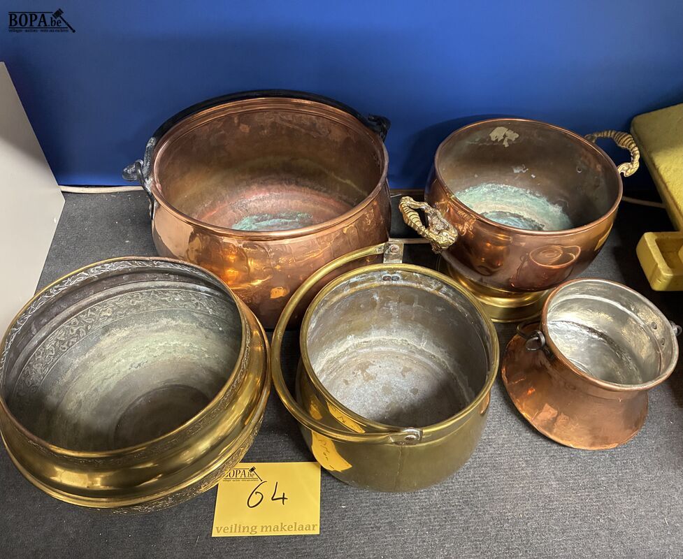 Lot koperen kookpotten en ketels - 5 stuks – foto 2 – kavel bij BOPA Auctions, Ieper