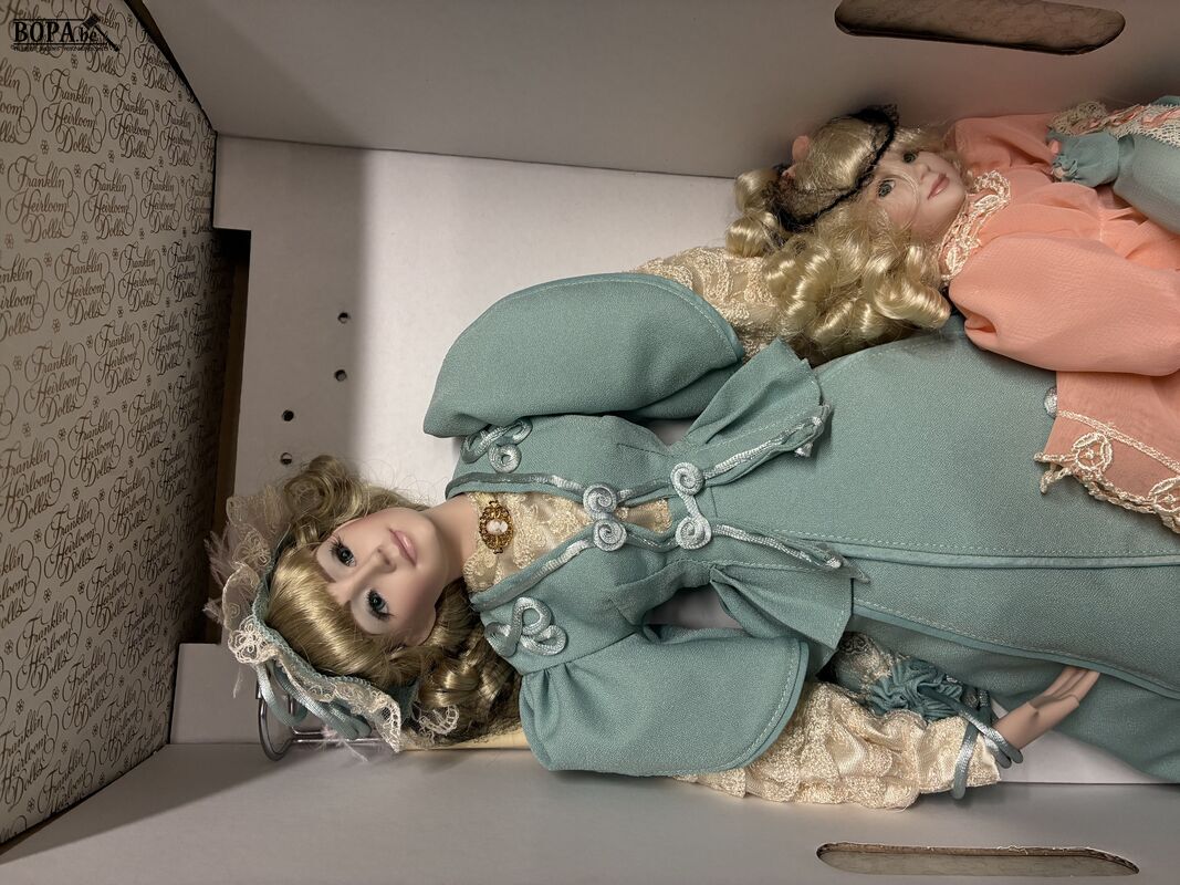 Vintage verzamelpop in doos - Franklin Heirloom Dolls – foto 5 – kavel bij BOPA Auctions, Ieper