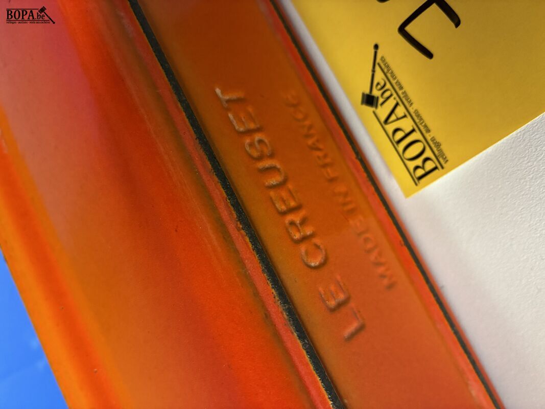 Le creuset gietijzeren schaal - 2 stuks – foto 6 – kavel bij BOPA Auctions, Ieper