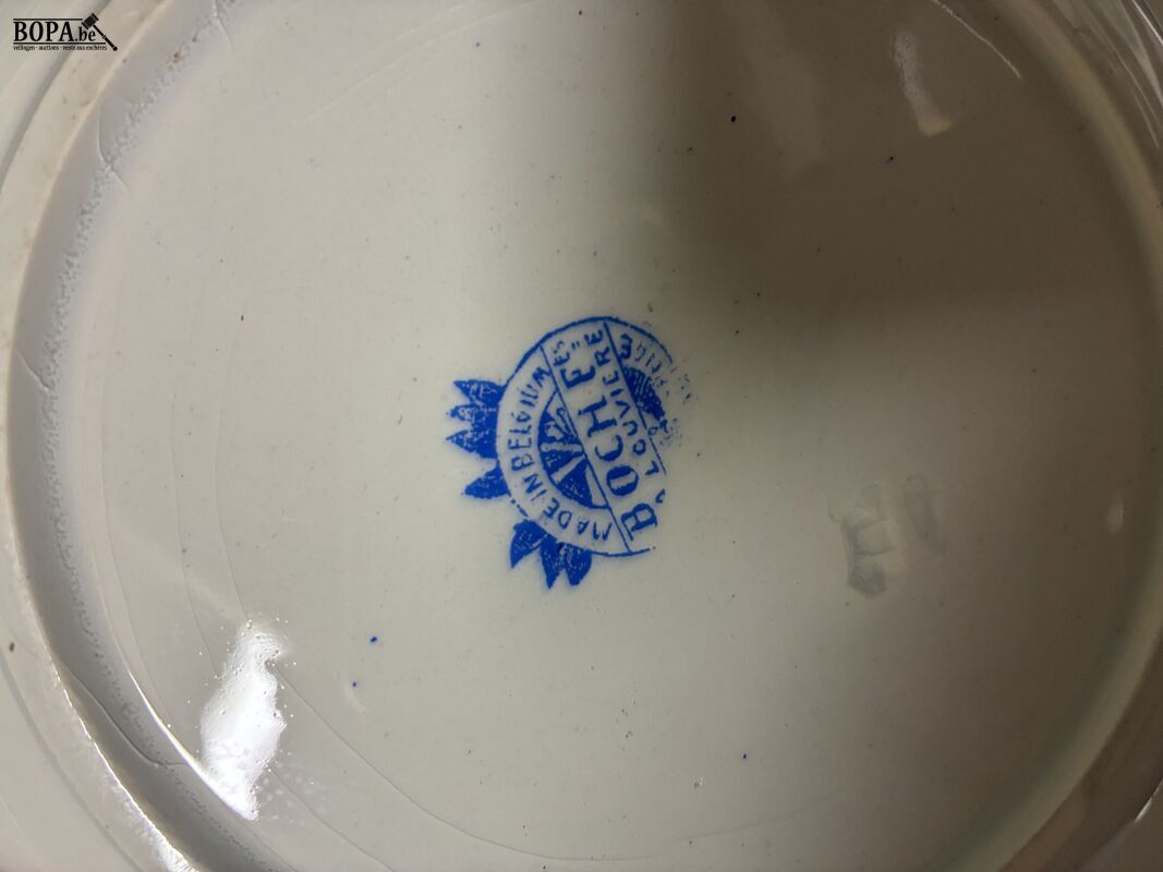 Lot keramiek met stempel – foto 4 – kavel bij BOPA Auctions, Ieper