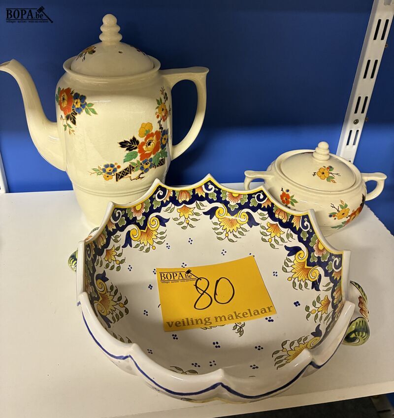 Lot keramiek met stempel – foto 2 – kavel bij BOPA Auctions, Ieper
