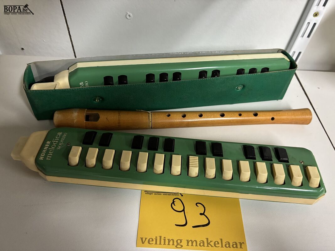 Vintage blaasinstrumenten - 3 stuks – foto 2 – kavel bij BOPA Auctions, Ieper