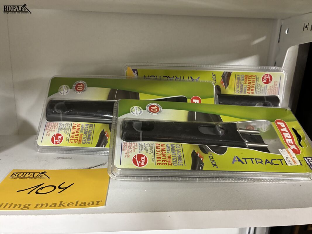 Pyrex afneembaar magn. handvat pan - nieuw - 3 stuks – foto 2 – kavel bij BOPA Auctions, Ieper