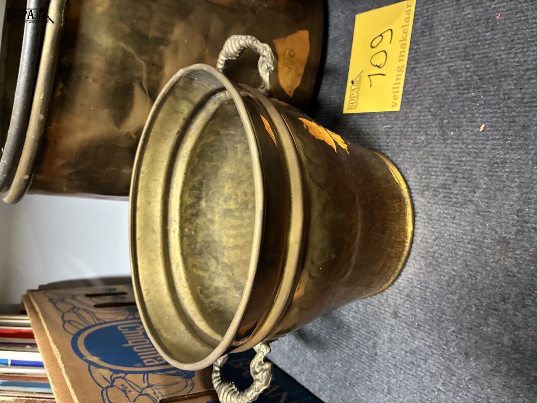 Lot antieken koperen kannen - 4 stuks – foto 3 – kavel bij BOPA Auctions, Ieper