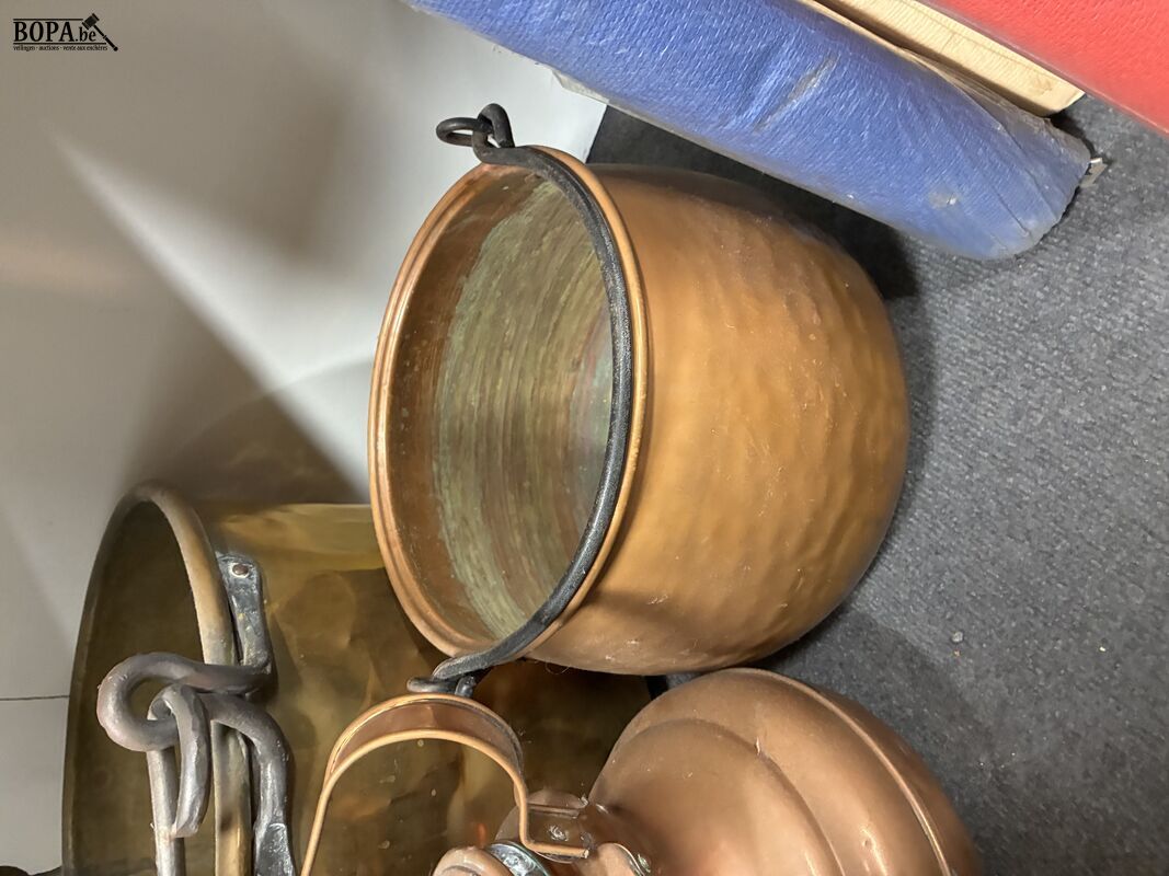 Lot antieken koperen kannen - 4 stuks – foto 6 – kavel bij BOPA Auctions, Ieper