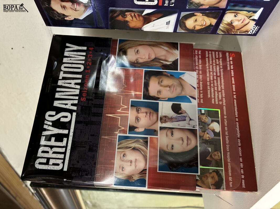 DVD's Grey's Anatomy – foto 3 – kavel bij BOPA Auctions, Ieper