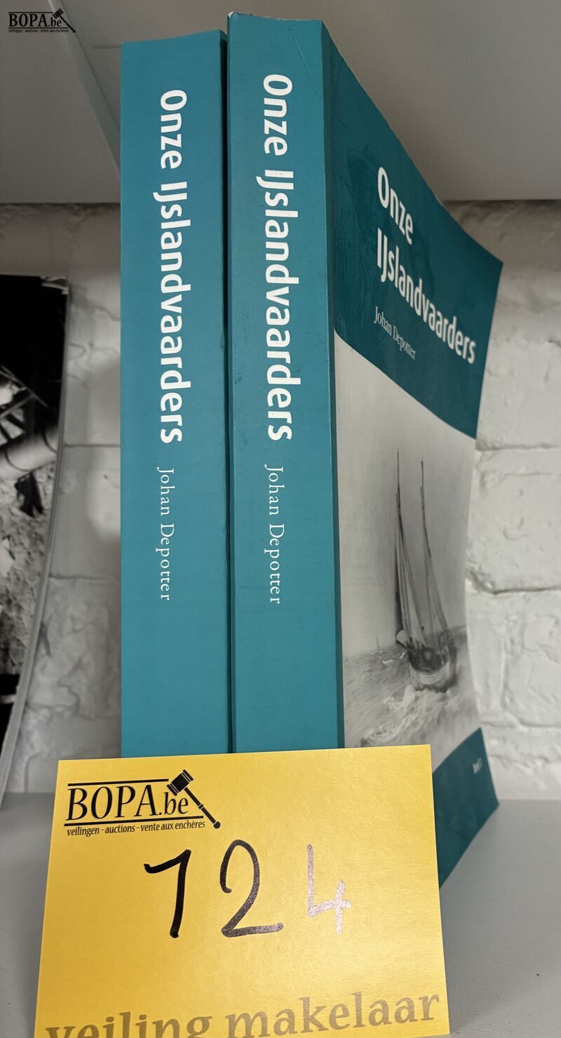 Boeken 'Onze Ijslandvaarders' - 2 stuks – foto 2 – kavel bij BOPA Auctions, Ieper