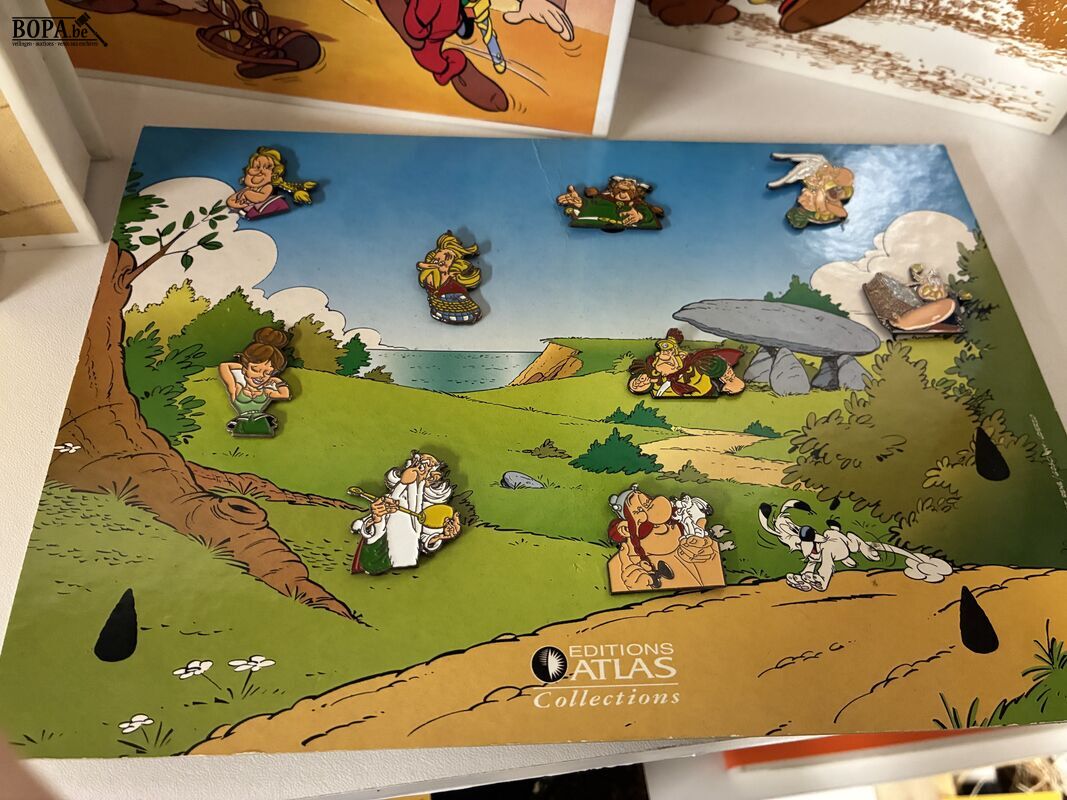 Lot Ambiorix spelen - 10 stuks – foto 5 – kavel bij BOPA Auctions, Ieper