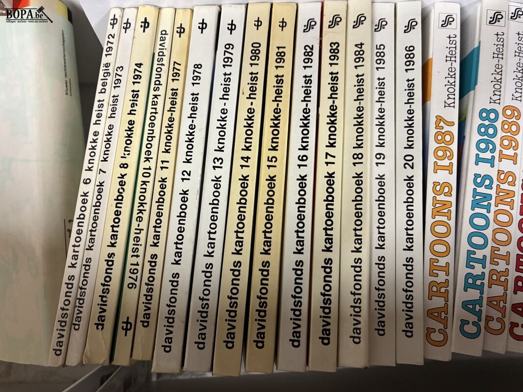 Lot vintage 'Knokke Heist' boeken - 35 stuks – foto 4 – kavel bij BOPA Auctions, Ieper