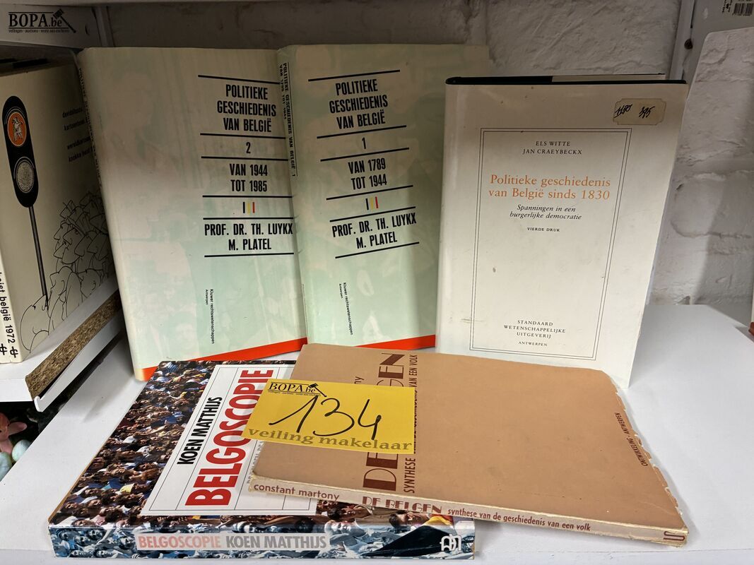 Lot politieke geschiedenisboeken België - 5 stuks – foto 2 – kavel bij BOPA Auctions, Ieper