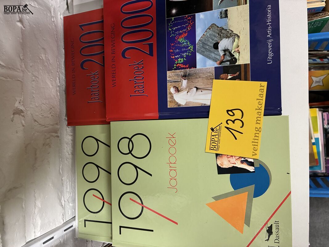Lot jaarboeken - 1998 tem 2001 - 4 stuks – foto 2 – kavel bij BOPA Auctions, Ieper