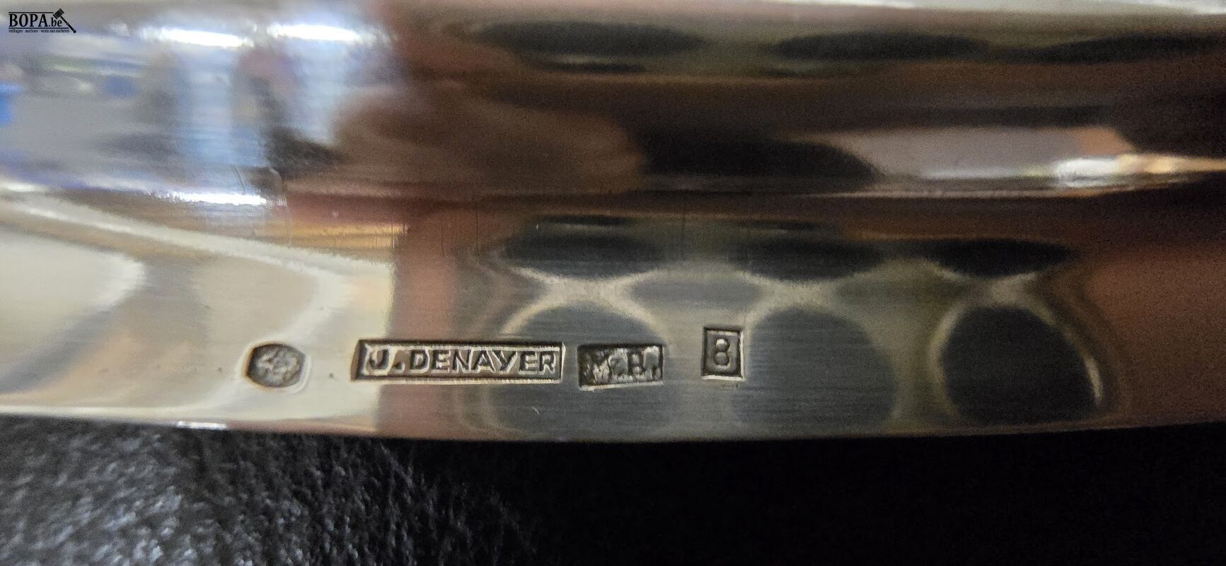Lot vintage serveerschalen met stempel – foto 8 – kavel bij BOPA Auctions, Ieper