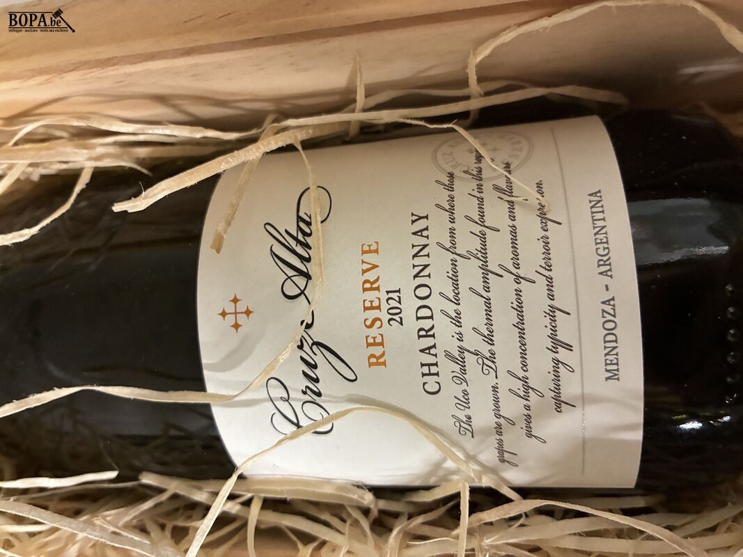 Geschenkkist Cruze Alta 'Malbec' & 'Chardonnay' 2021 – foto 3 – kavel bij BOPA Auctions, Ieper