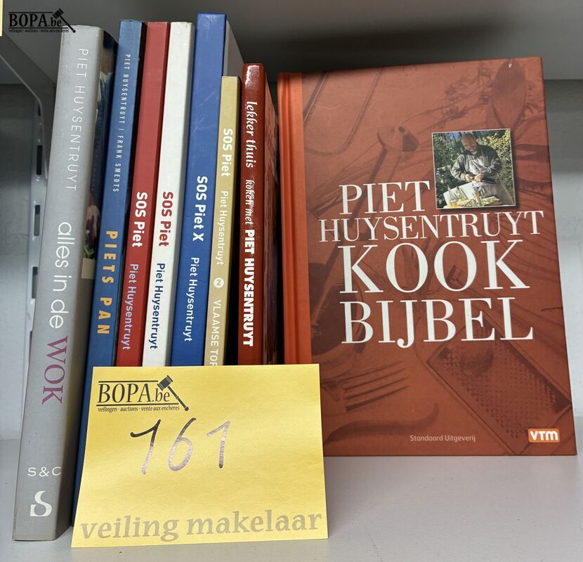 Lot boeken 'Piet Huysentruyt' - 8 stuks – foto 2 – kavel bij BOPA Auctions, Ieper