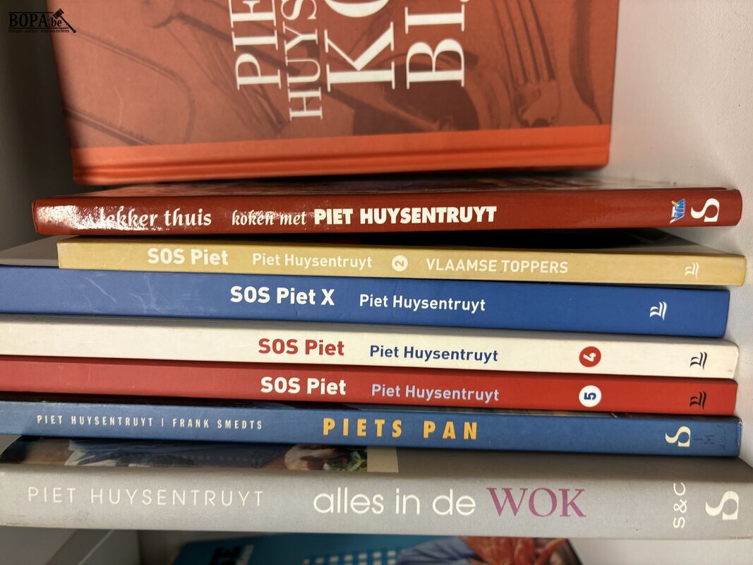 Lot boeken 'Piet Huysentruyt' - 8 stuks – foto 3 – kavel bij BOPA Auctions, Ieper
