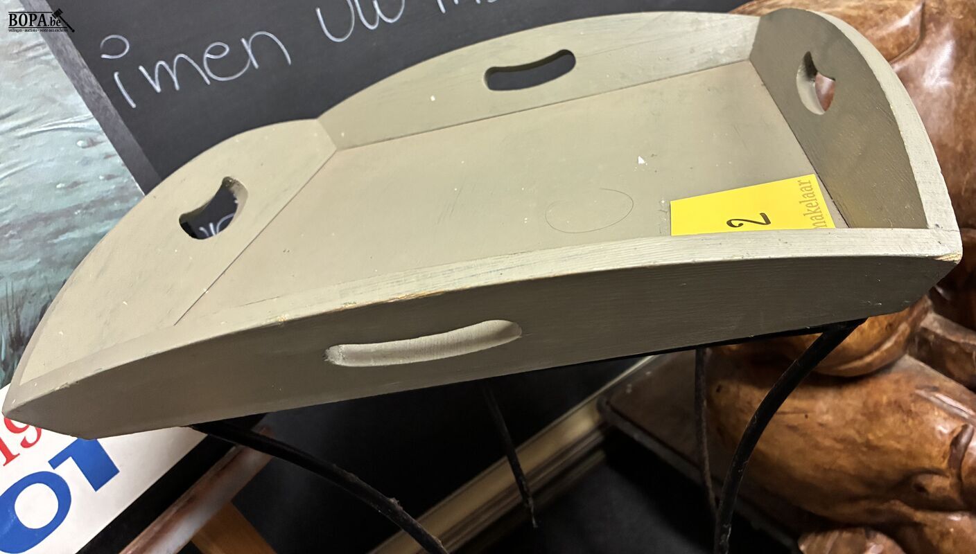 Vintage bijzettafeltje – foto 3 – kavel bij BOPA Auctions, Ieper