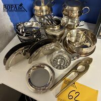 Lot vintage verzilverde tafel- en serviesobjecten – kavel bij BOPA Auctions, Ieper