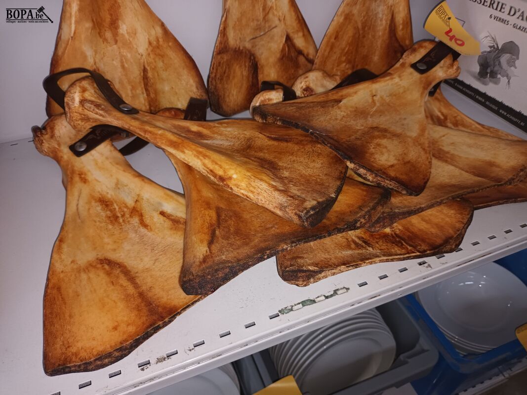Tapasplanken. 10 stuks – foto 5 – kavel bij BOPA Auctions, Ieper