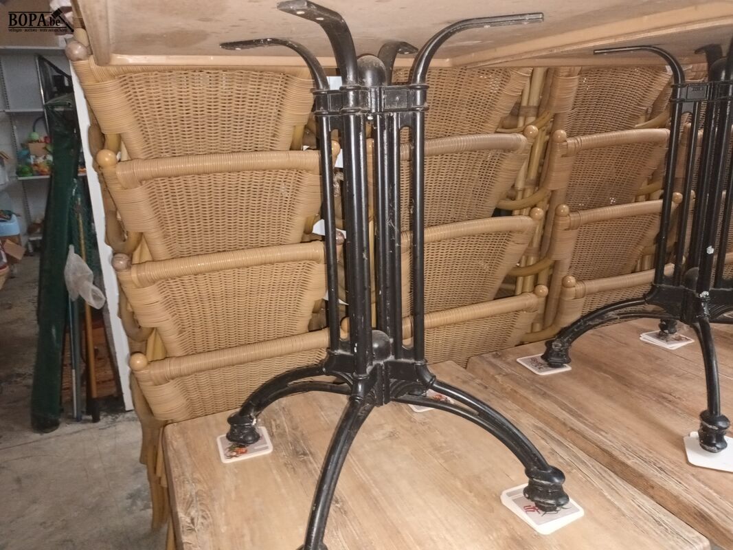 Vierkante horeca tafels. 8 stuks – foto 4 – kavel bij BOPA Auctions, Ieper