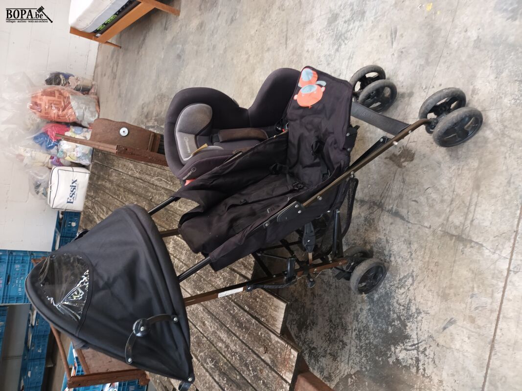 Kinderbuggy en autostoel – foto 3 – kavel bij BOPA Auctions, Ieper